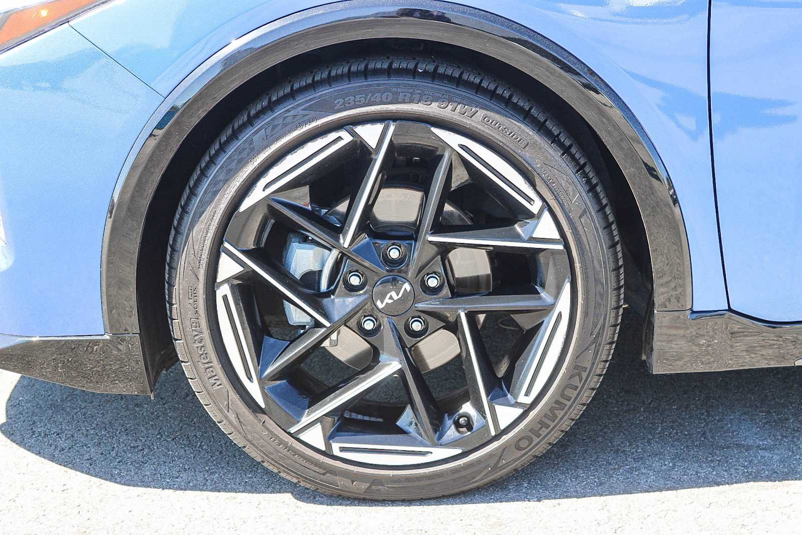 Used 2025 Kia K4 GT-Line w/ GT-Line Premium Package FWD image 9