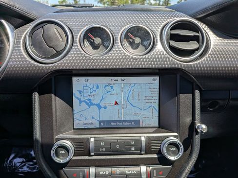 Used 2020 Ford Mustang GT Premium w/ GT Performance Package RWD image 24