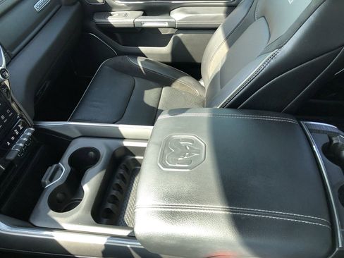 Used 2023 RAM 1500 Laramie image 17