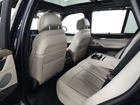 Used 2018 BMW X5 xDrive50i image 15
