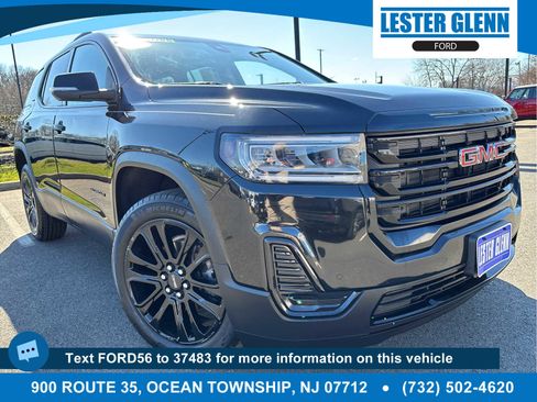 Used 2023 GMC Acadia SLE w/ Driver Convenience Package image 1