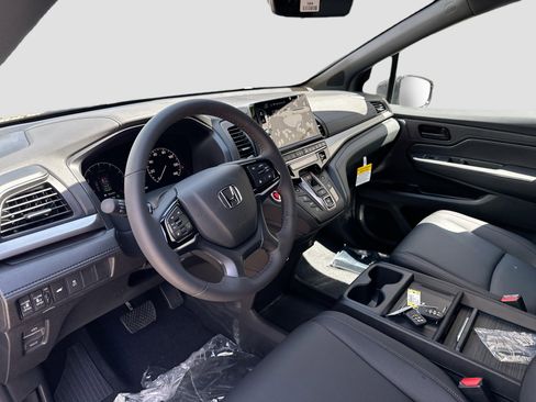 New 2026 Honda Odyssey Sport-L image 7