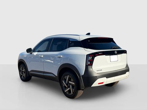 New 2026 Nissan Kicks SV FWD image 3