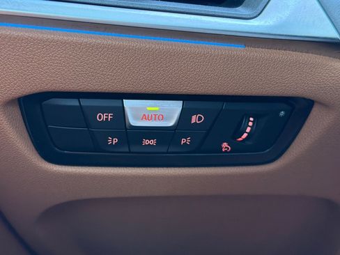 Certified 2023 BMW i4 eDrive40 w/ Premium Package RWD image 36