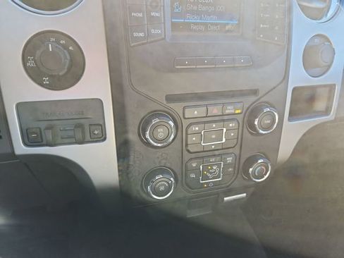 Used 2013 Ford F150 XLT w/ XLT Chrome Pkg image 15