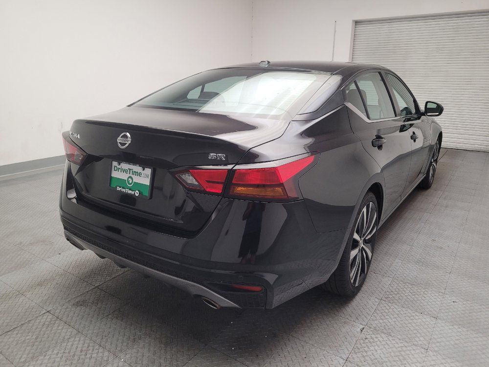 Used 2021 Nissan Altima 2.5 SR FWD image 7