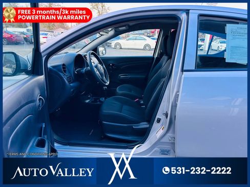 Used 2019 Nissan Versa S Plus FWD image 12