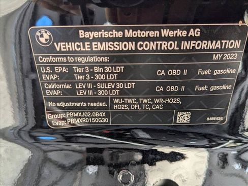 Used 2023 BMW X4 xDrive30i w/ Parking Assistance Package AWD/4WD image 25