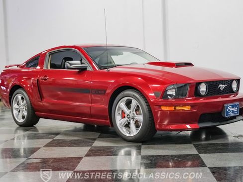 Used 2007 Ford Mustang GT image 15
