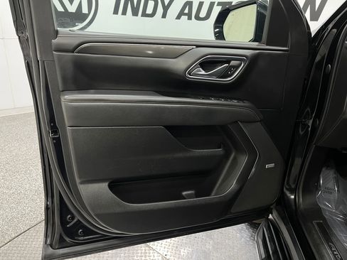 Used 2021 GMC Yukon AT4 w/ Technology Package AWD/4WD image 14