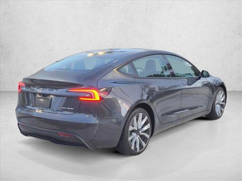 Used 2025 Tesla Model 3 Long Range AWD/4WD image 5