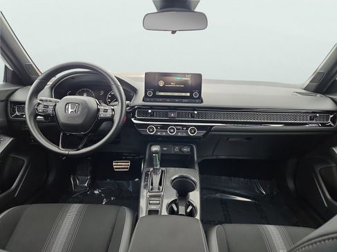 Used 2023 Honda Civic Sport image 3