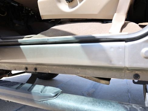 Used 2004 Ford Excursion Limited AWD/4WD image 26