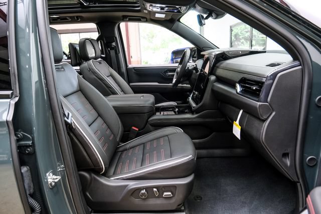 Used 2026 GMC Yukon AT4 Ultimate AWD/4WD image 67