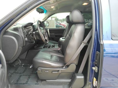 Used 2010 Chevrolet Silverado 1500 LT RWD image 11
