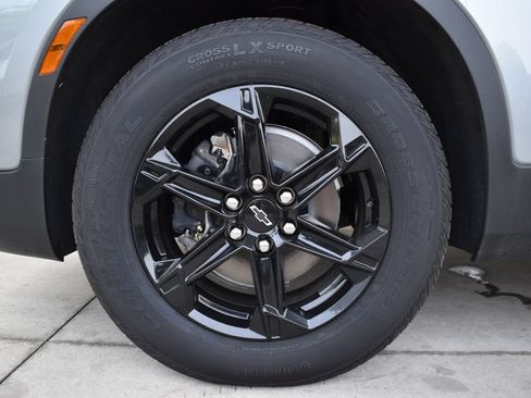 New 2026 Chevrolet Blazer LT w/ Convenience Package FWD image 16