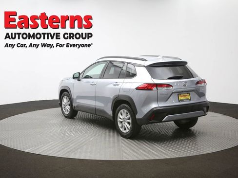 Used 2024 Toyota Corolla Cross LE image 60