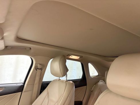 Used 2018 Lincoln MKC Reserve w/ Lincoln MKC Climate Package image 14