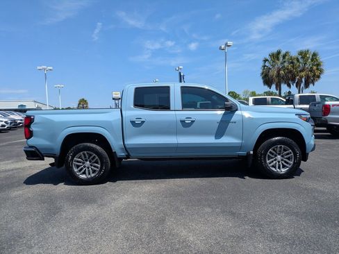 Used 2025 Chevrolet Colorado LT w/ LT Convenience Package RWD image 15