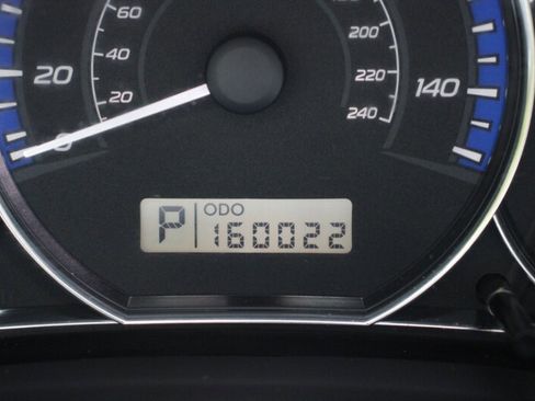 Used 2011 Subaru Forester 2.5X AWD/4WD image 7