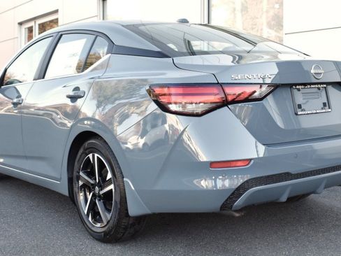 New 2025 Nissan Sentra SV image 3