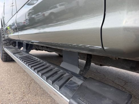 Used 2019 Ford F250 Lariat w/ Chrome Package AWD/4WD image 10