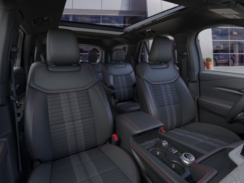 New 2026 Ford Explorer ST-Line w/ ST-Line Street Pack AWD/4WD image 50