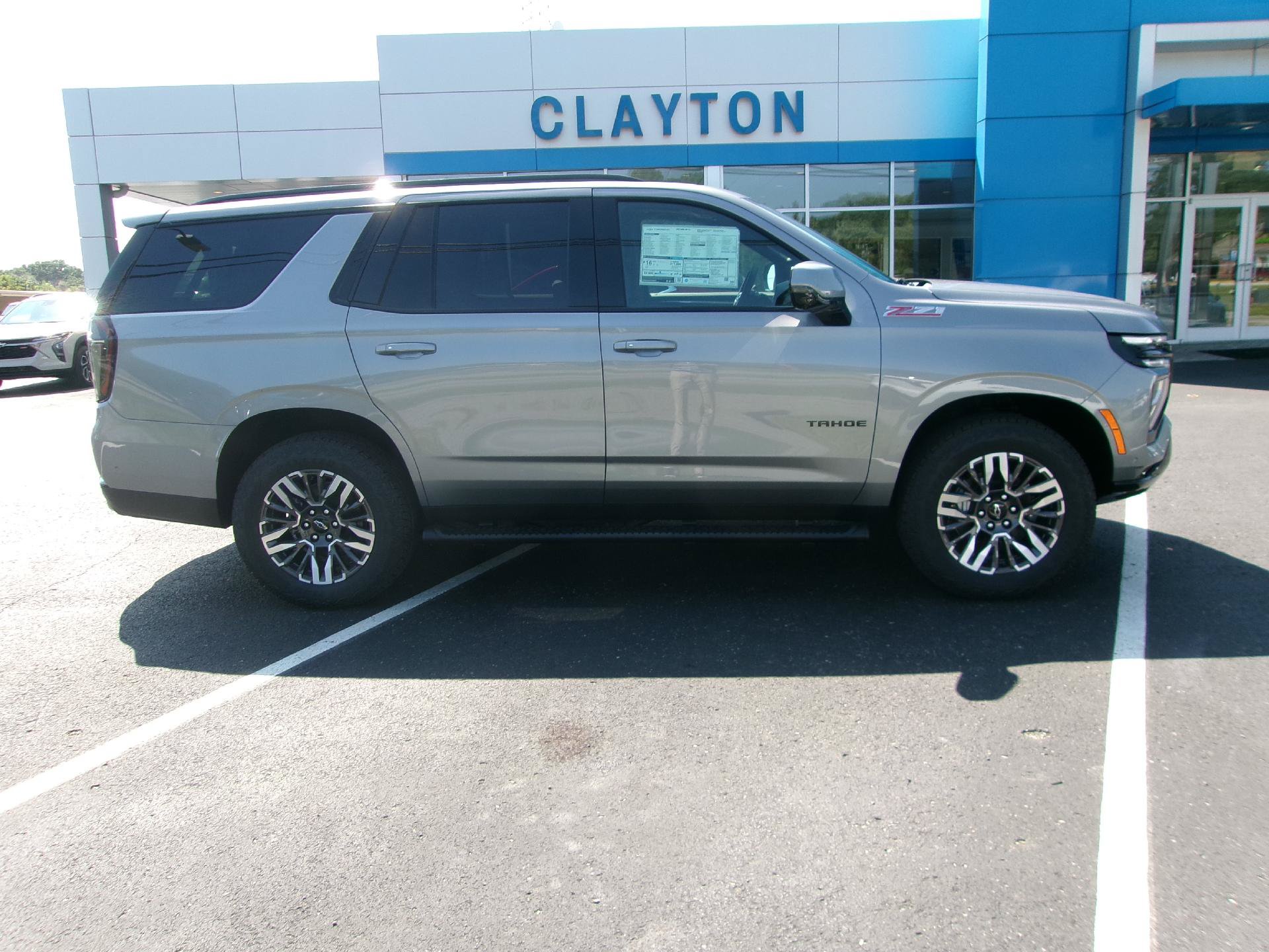 New 2026 Chevrolet Tahoe Z71 w/ Z71 Off-Road Package AWD/4WD image 2