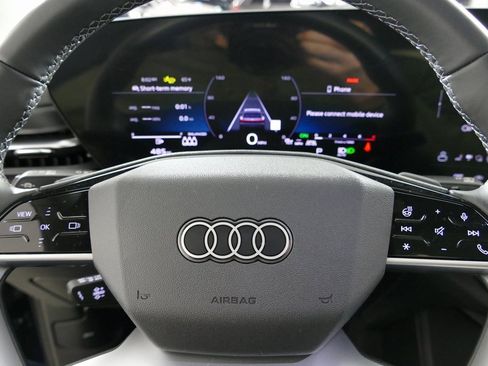 Certified 2025 Audi Q5 Premium w/ Convenience Package image 16