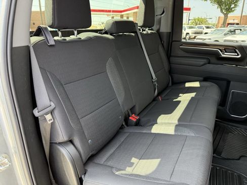 Used 2025 Chevrolet Silverado 2500 LT w/ Convenience Package AWD/4WD image 27