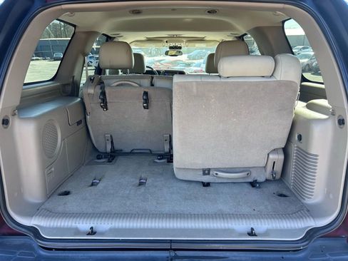 Used 2005 GMC Yukon SLT w/ SLT Preferred Equipment Group image 15