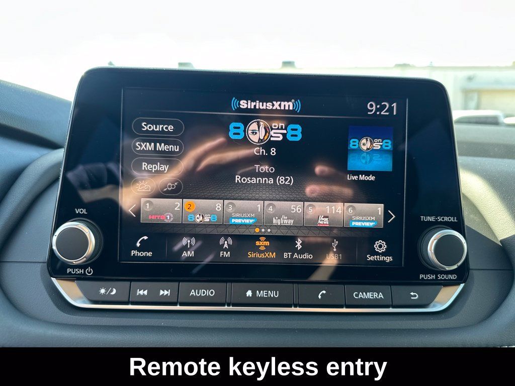 Certified 2026 Nissan Rogue SV AWD/4WD image 14