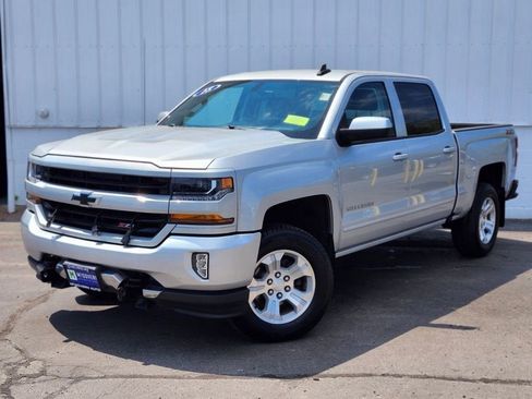 Used 2018 Chevrolet Silverado 1500 LT w/ All Star Edition AWD/4WD image 1