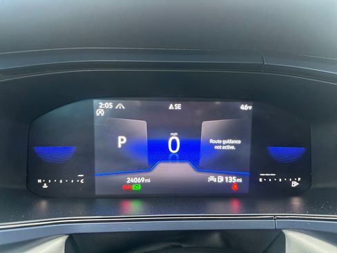 Used 2022 Volkswagen Taos SE image 8