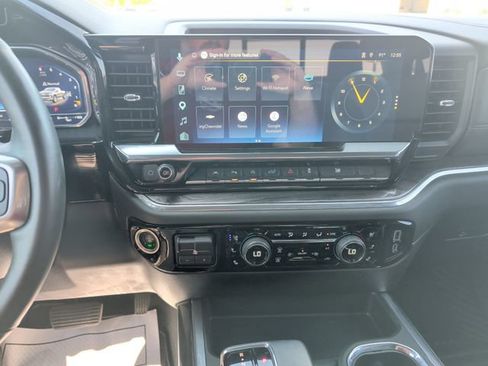 Used 2025 Chevrolet Silverado 1500 LTZ w/ LTZ Premium Package AWD/4WD image 22