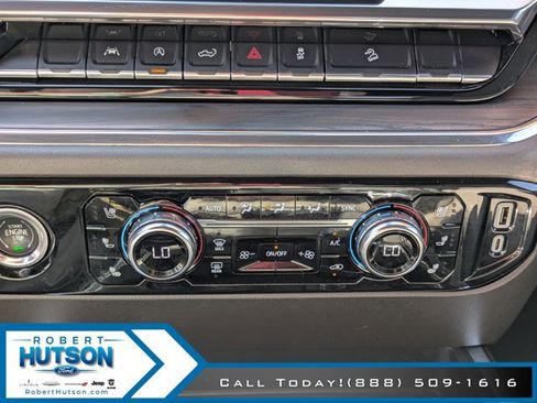 Used 2023 GMC Sierra 1500 SLT image 26