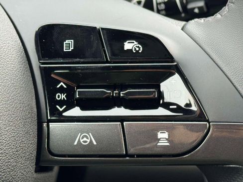 New 2026 Hyundai Elantra SEL Sport image 19