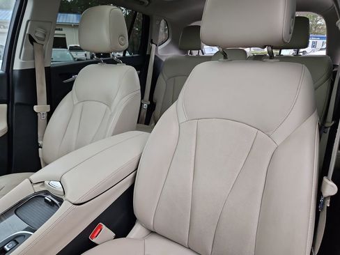 Used 2019 Buick Envision Essence image 24