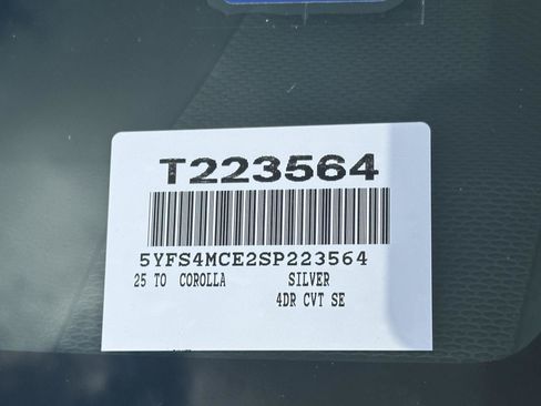 Certified 2025 Toyota Corolla SE FWD image 14