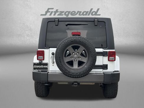 Used 2016 Jeep Wrangler Unlimited Sport AWD/4WD image 6
