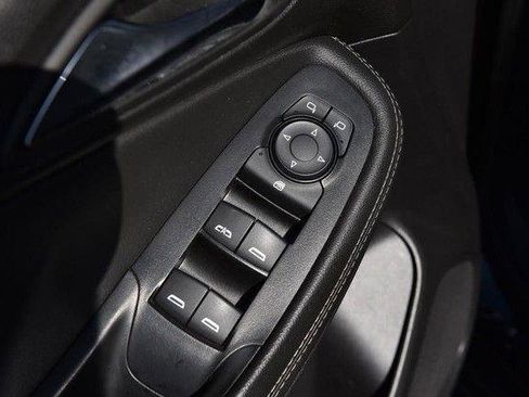 Used 2025 Buick Encore GX Preferred image 9