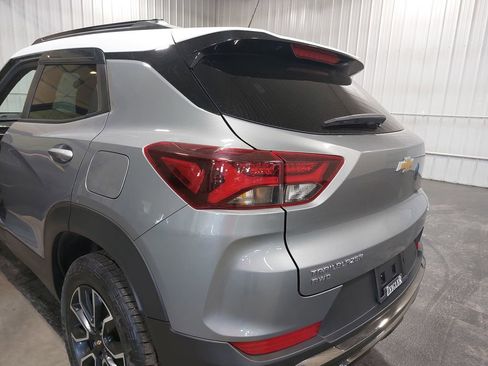 Used 2023 Chevrolet TrailBlazer ACTIV w/ Technology Package image 35