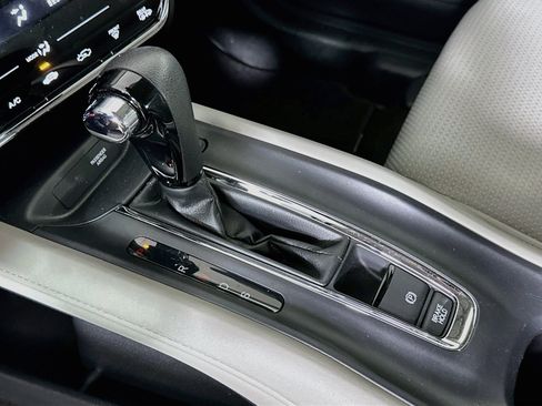 Used 2022 Honda HR-V EX image 24
