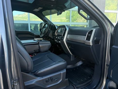 Used 2022 Ford F450 Lariat w/ Lariat Ultimate Package AWD/4WD image 53