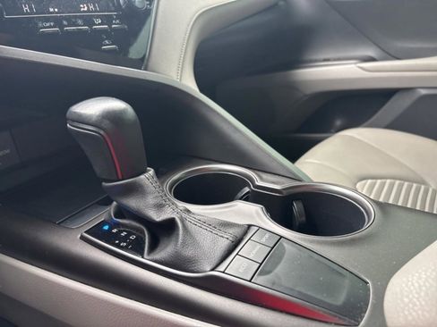Used 2023 Toyota Camry SE image 23