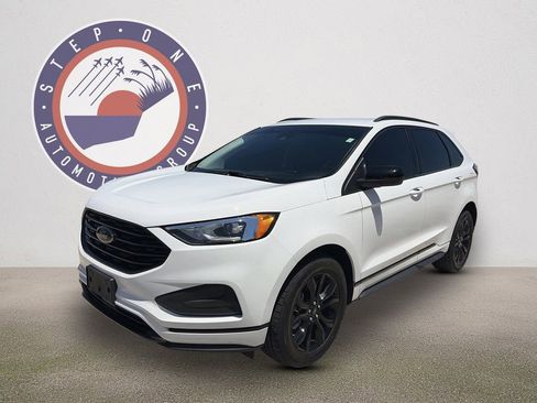 Used 2023 Ford Edge SE AWD/4WD image 2