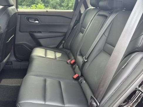 Certified 2023 Nissan Rogue SL w/ SL Premium Package AWD/4WD image 10