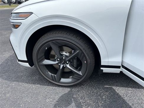 New 2026 Genesis GV70 3.5T Sport Prestige image 32