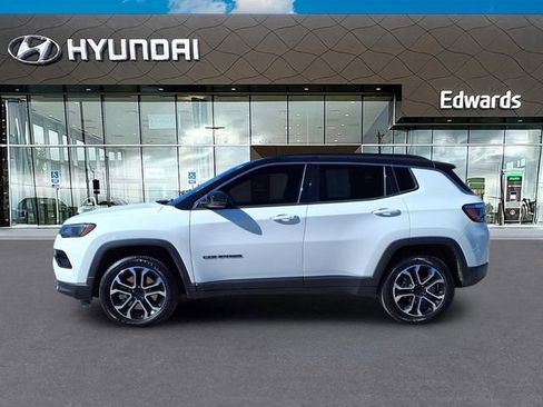 Used 2023 Jeep Compass Limited image 3