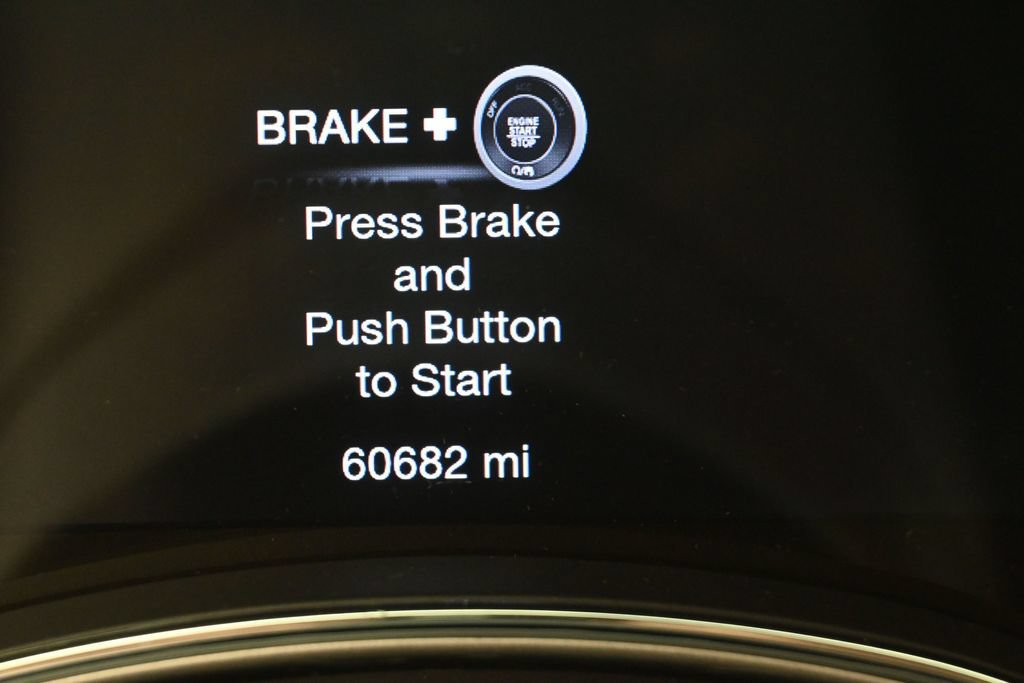 Used 2017 Jeep Grand Cherokee Overland w/ Jeep Active Safety Group RWD image 12